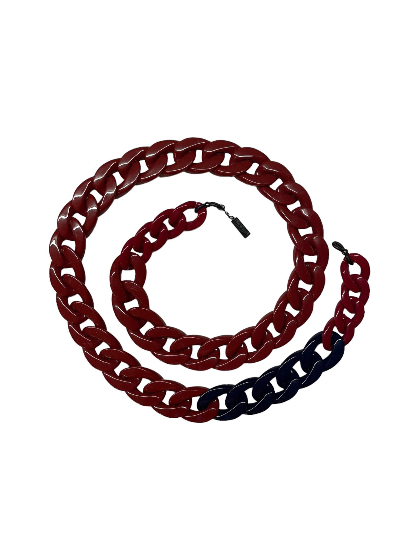 EYEWEAR CHAIN